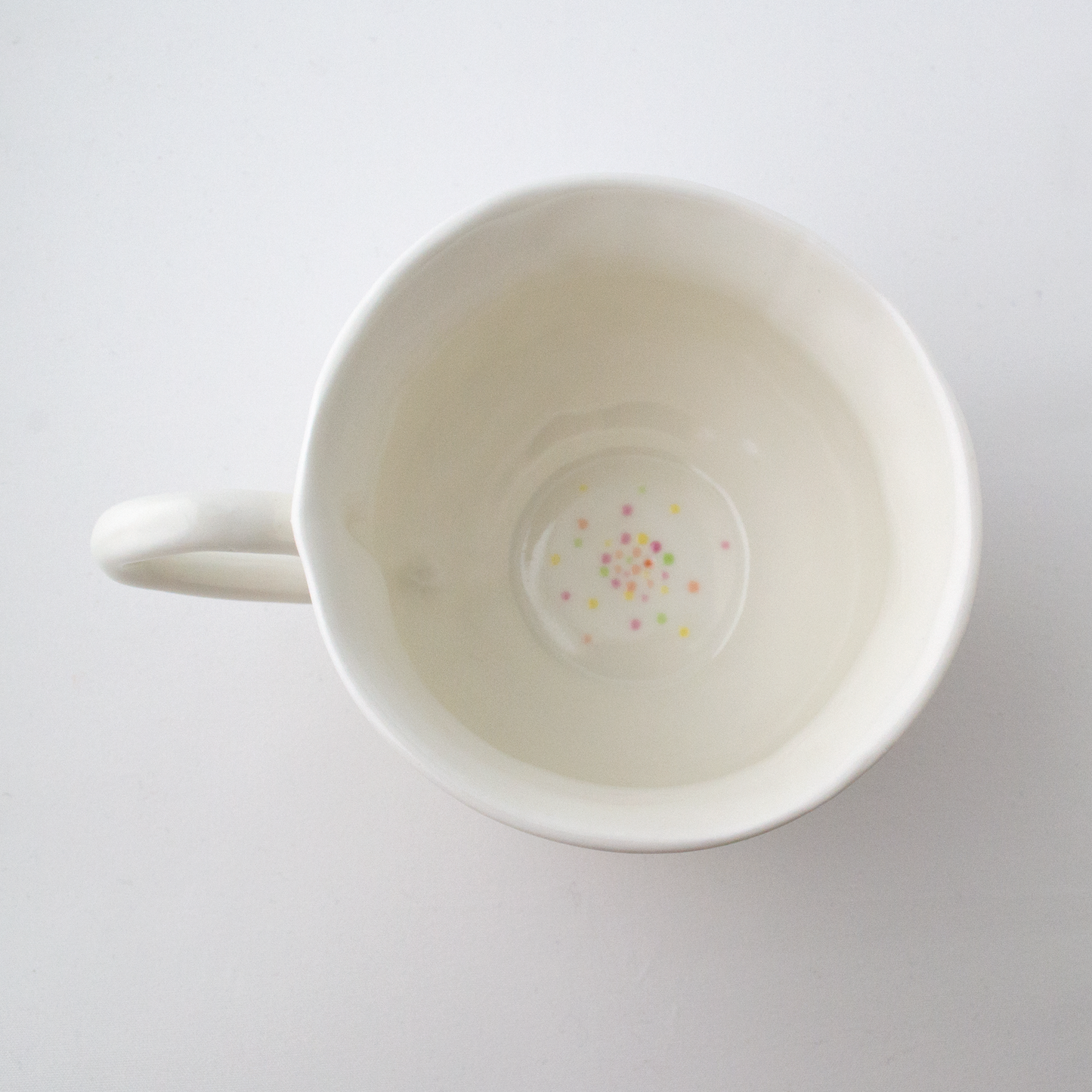 色絵金彩盛花カップ -咲き渡る-